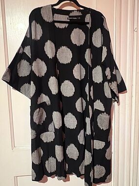 Gudrun Sjoden Black Ikat Tunic Kimono with Large Gray Polka Dots
